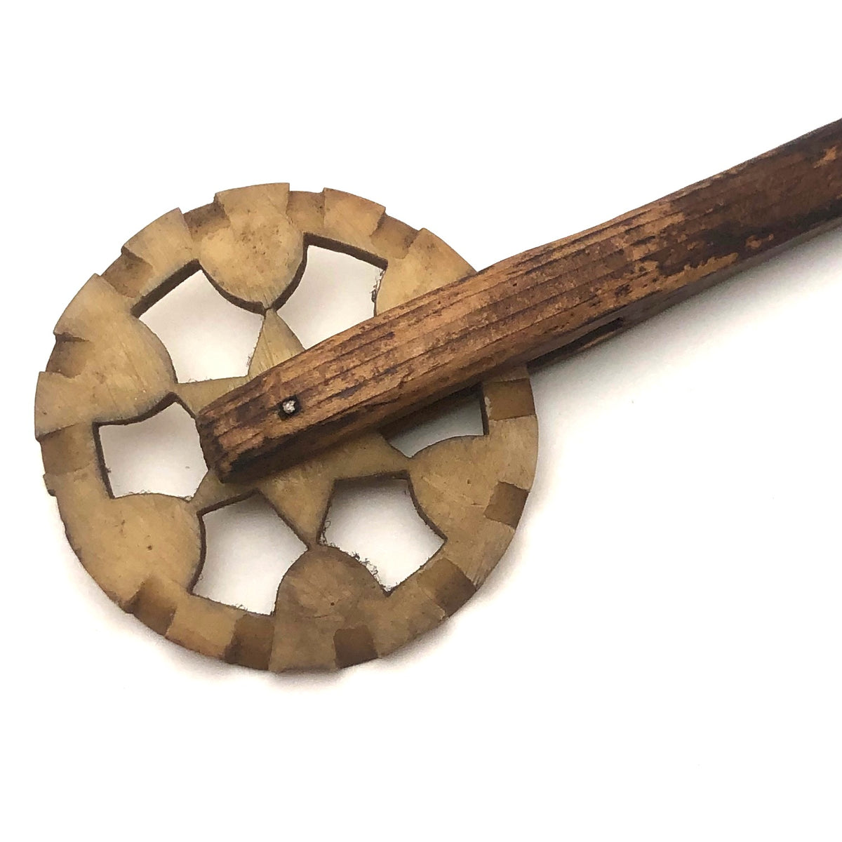 19th C New England Wood and Bone Pie Crimper / Jagging Wheel critical