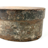 19th Century Finger Lapped Oval Pantry Box with Remnants of Original Paint, Rich Patina