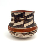 Lovely Older Pueblo Pot in Black, White and Rust
