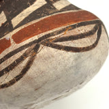 Lovely Older Pueblo Pot in Black, White and Rust