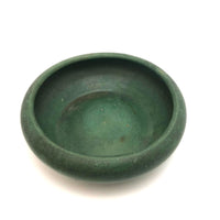 Zanesville Matte Green Glazed Arts and Crafts Bulb Bowl
