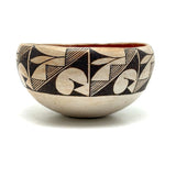 Beautiful c. 1940s Acoma Pueblo 7 Inch Diameter Bowl