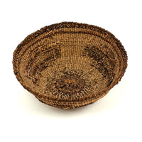 Finely Woven and Patterned Northwest Coast Native Basket, Presumed Antique Klamath-Modoc