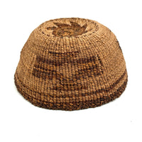 Finely Woven and Patterned Northwest Coast Native Basket, Presumed Antique Klamath-Modoc