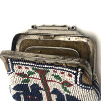 Early 20th C. Native American Beaded Coin Purse with Pair of Birds