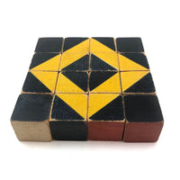 Nice Early 16 Block Color Cubes Set in Original Box