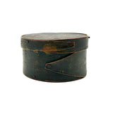 Small 19th Century Fingered Bentwood Pantry Box in Original Green Paint