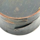 Small 19th Century Fingered Bentwood Pantry Box in Original Green Paint