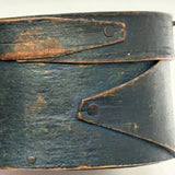 Small 19th Century Fingered Bentwood Pantry Box in Original Green Paint