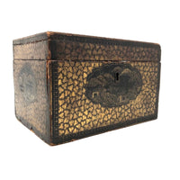 Stunning C. 1800 Very Fine Chinese Export (Canton) Lacquered Tea Caddy