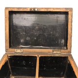 Stunning C. 1800 Very Fine Chinese Export (Canton) Lacquered Tea Caddy