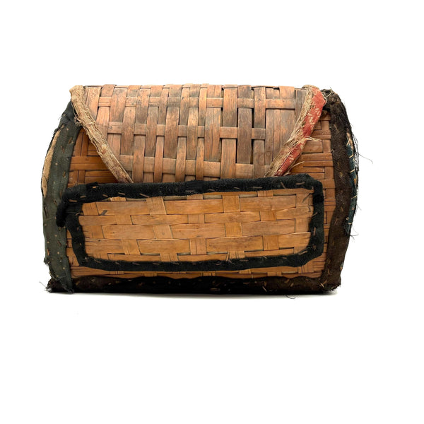 Very Sweet c. 1880s Presumed Child Made Hybrid Cherokee Basket with Calico Edging and Groats Package Lining