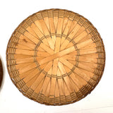Very Fine Antique Wabanaki Ash Splint Lidded Basket with Curlicues