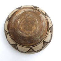 Beautiful Antique Acoma Pueblo Bowl