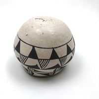 Lovely c. Mid 20th Century Acoma Pueblo Painted Pot