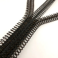 Herkules Style Looped Wire Rug Beater with Wooden Handle