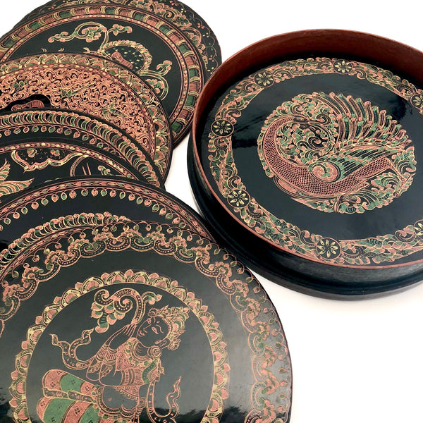 Burmese Yun-De Lacquer Box with 10 Plates
