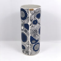 Esteri Tumula "Pastoraali" Arabia, Finland Porcelain Vase
