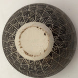 Exquisitely Crafted Leslie Thompson Small Brown and White Geometric Pattern Vase