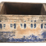 Fabulous Very Old Noah's Ark with Six Wonderful Creatures