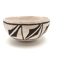 Lovely Old Native American Pueblo Small Pottery Bowl, Presumed Acoma