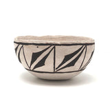 Lovely Old Native American Pueblo Small Pottery Bowl, Presumed Acoma